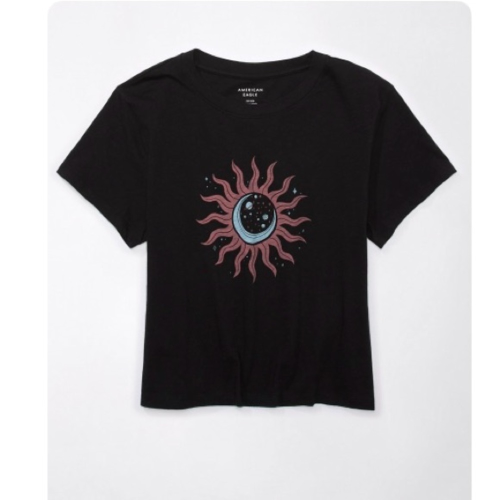 American Eagle Black Sun and Moon Graphic crop shirt